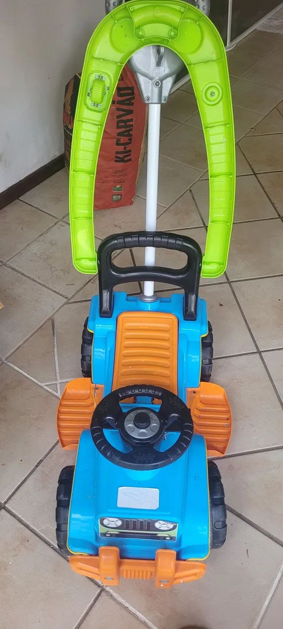 Carrinho Com Chassis Jip Jip criança  - Foto 5