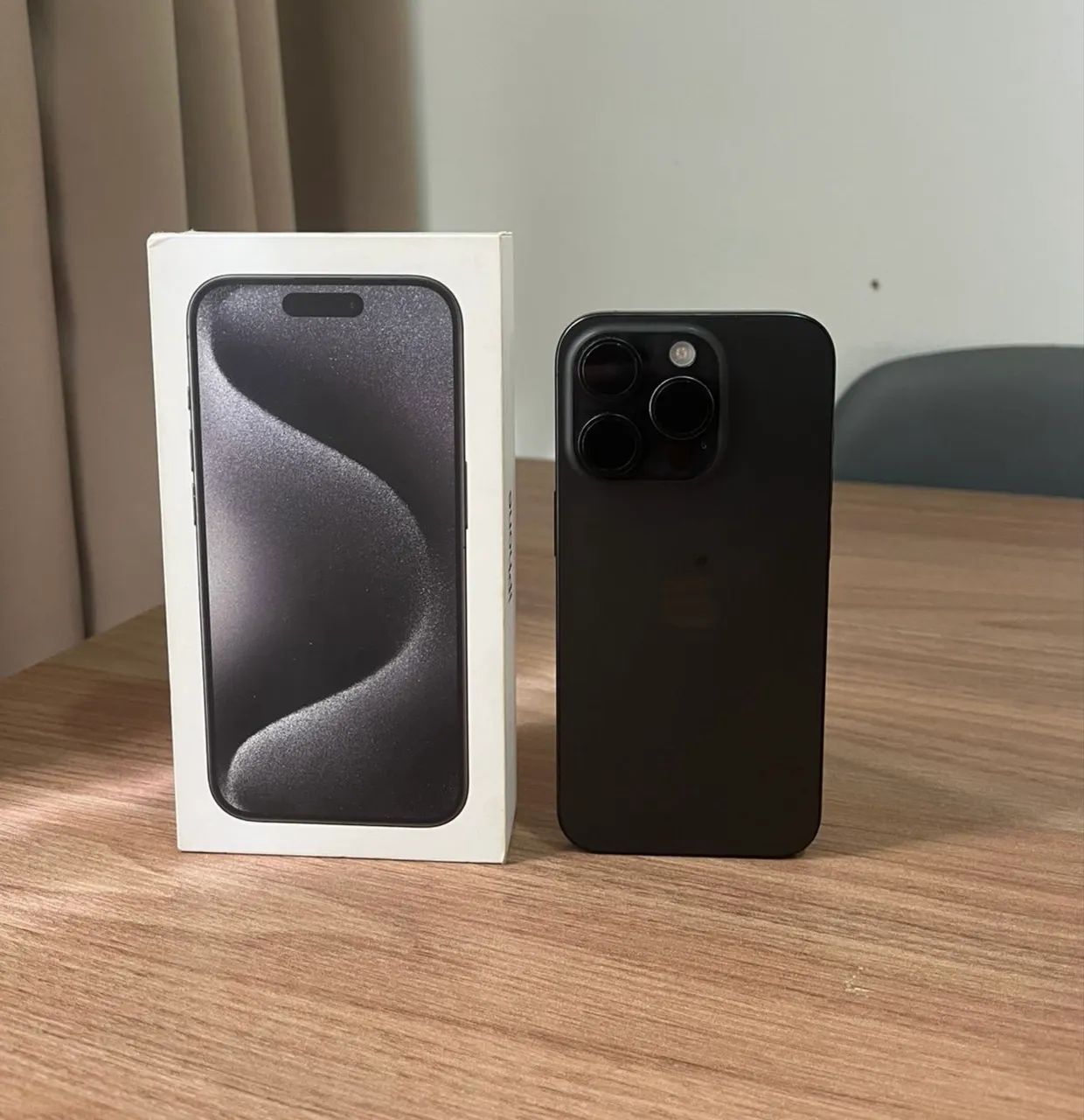 IPHONE 15 PRO PRETO NOVO COM CAIXA E NOTA - Celulares e