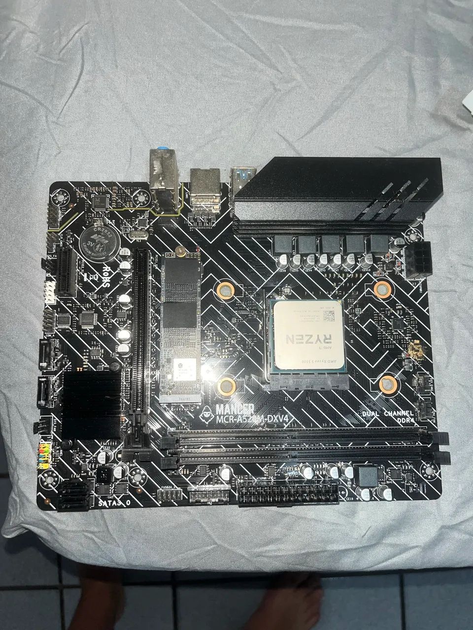 Placa mãe A520M DX (leia o anúncio) 