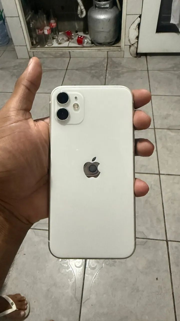 iPhone 11 