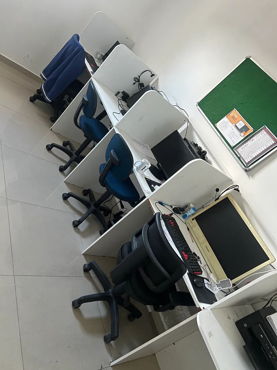 Baias para Call Center ou Escritório 