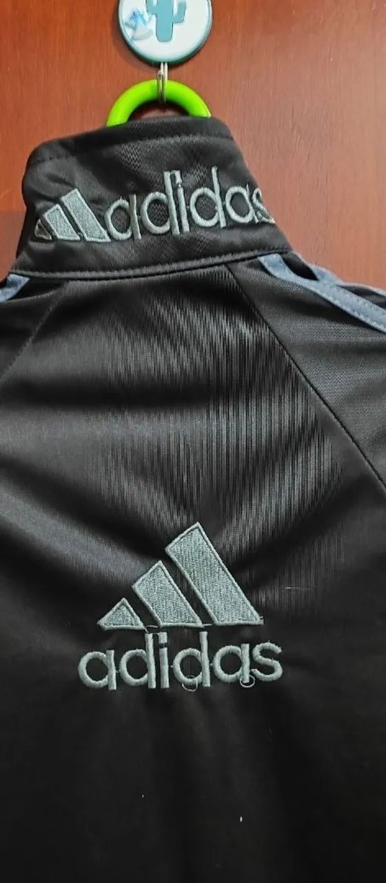 Casaco Adidas Original preta e azul marinho - Roupas - Cidade das