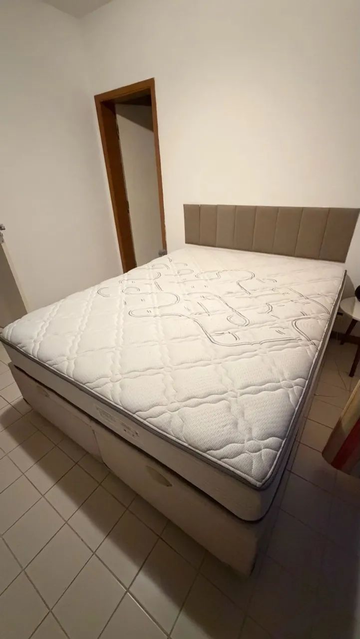 Cama baú Queen e colchão de molas - Foto 4
