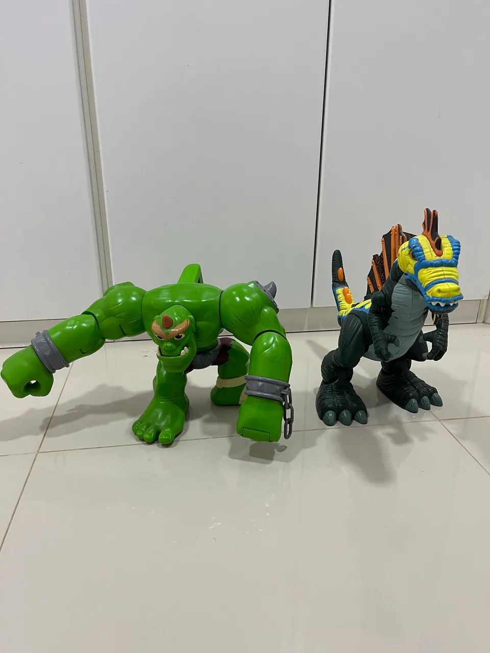 Bonecos infantis