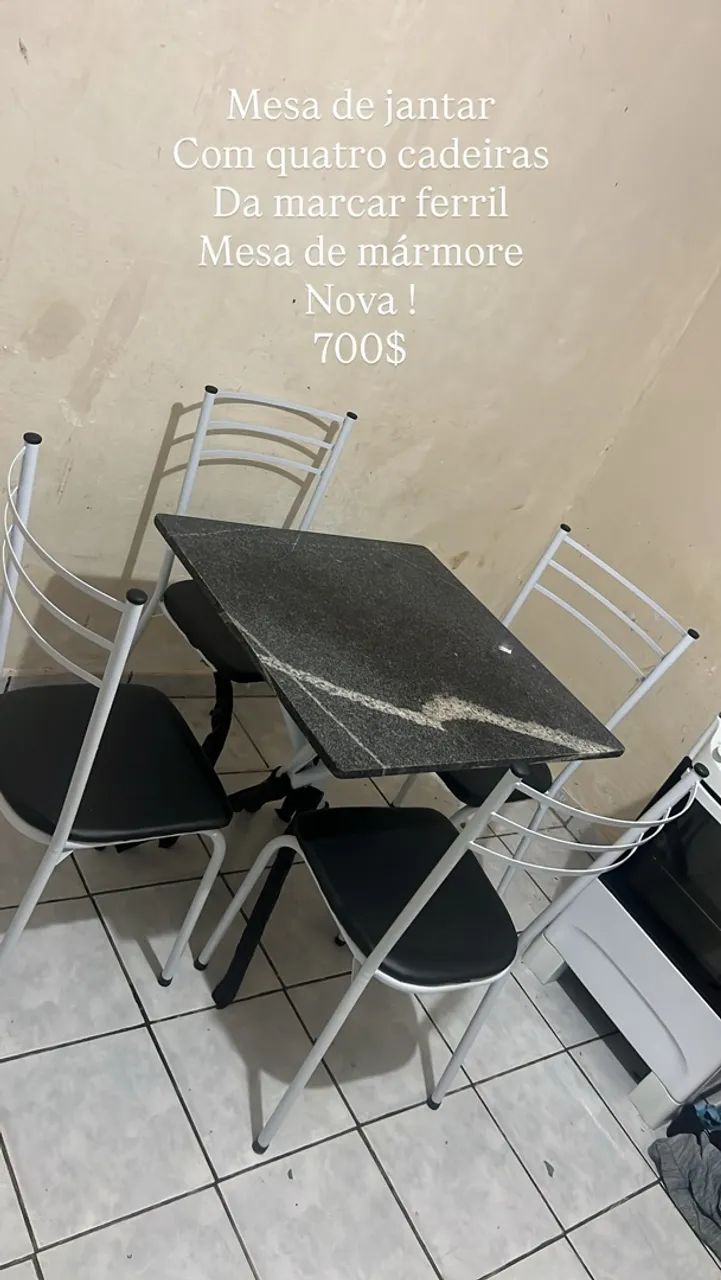 Mesa de mármore 