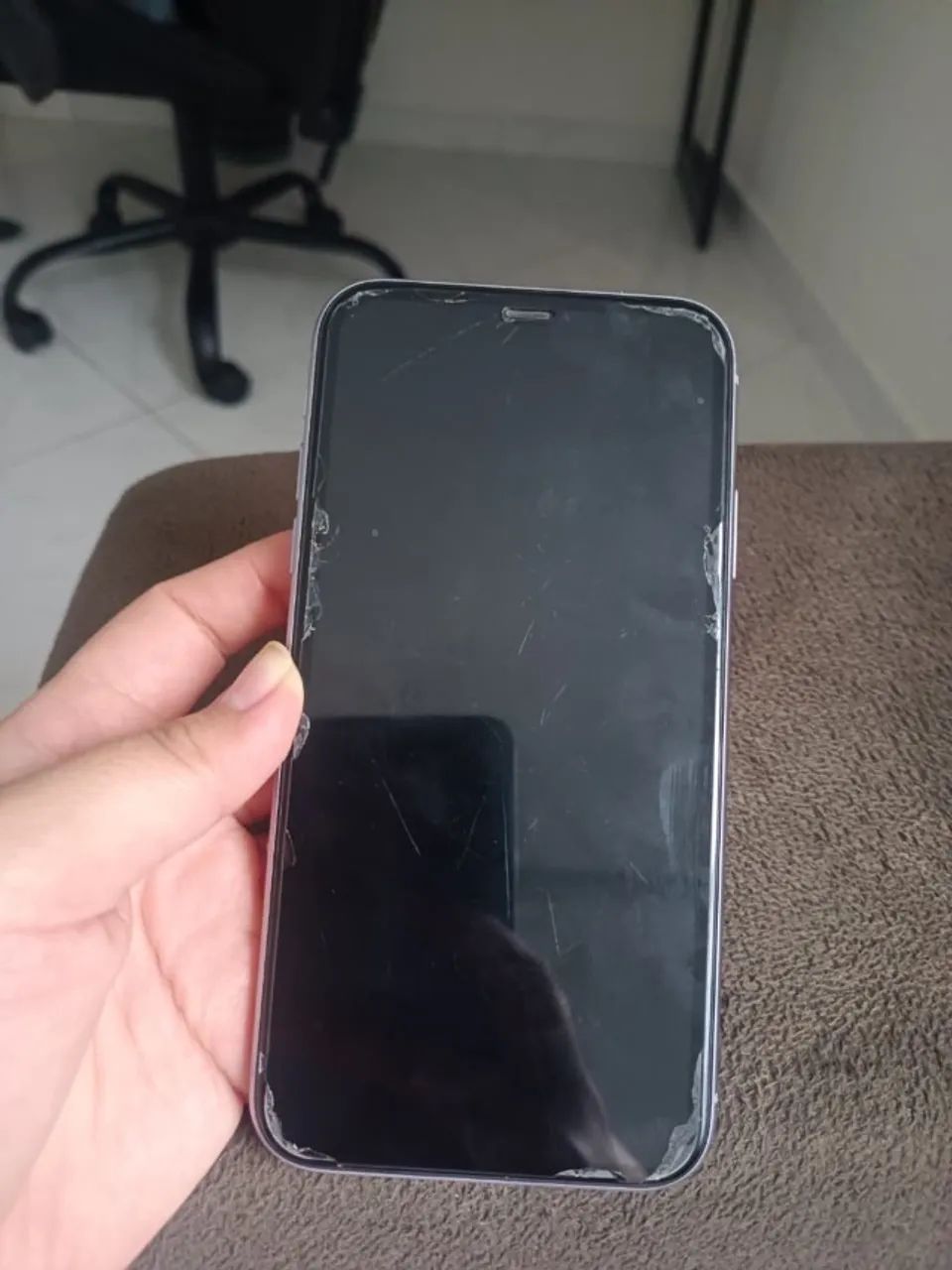 iPhone 11 - 64GB - Foto 2