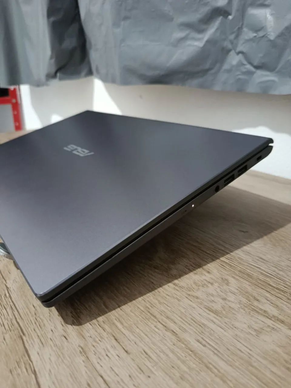 Notebook Asus X515JA Excelente  - Foto 4