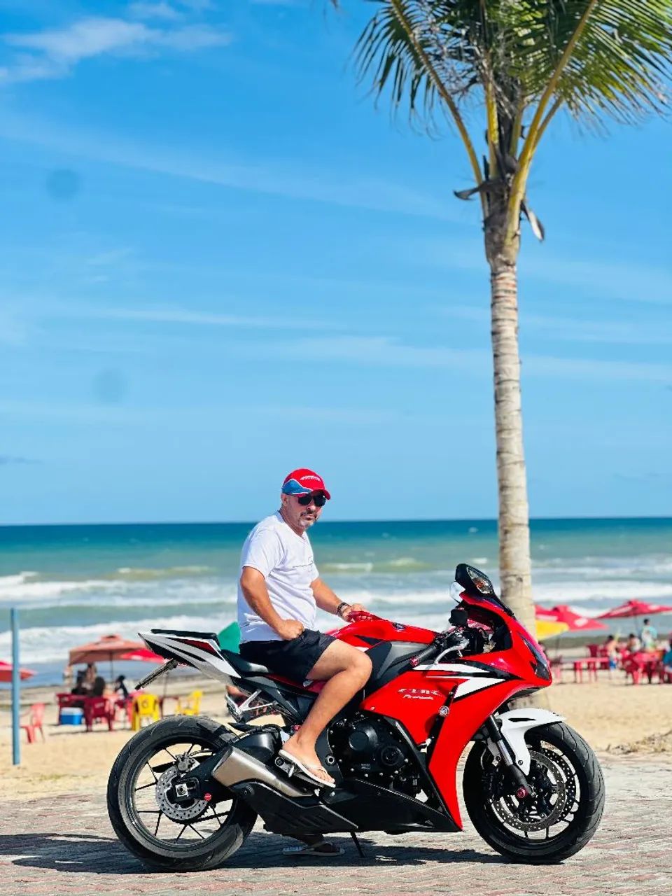 CBR 1000RR - Foto 4