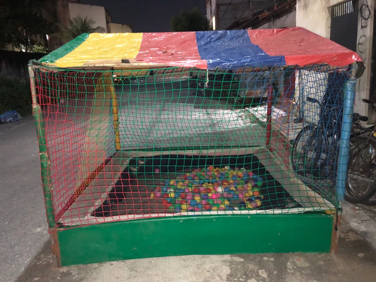 Piscina de bolinha  - Foto 4