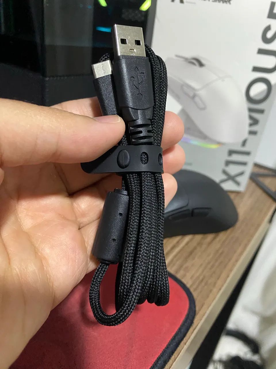 Mouse Attack Shark X11 com Dock de carregamento (NOVO) - Foto 4