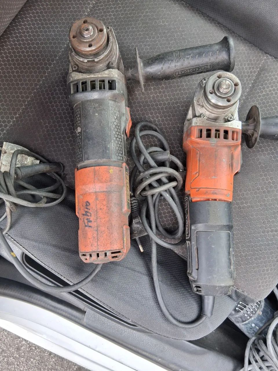 Lixadeiras Black e Decker 220v pra arrumar  - Foto 3
