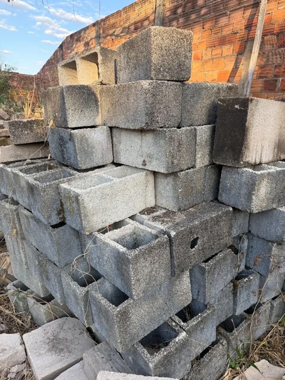 Blocos 020 de Concreto Vedação - Fundo e Sem fundo - Foto 5