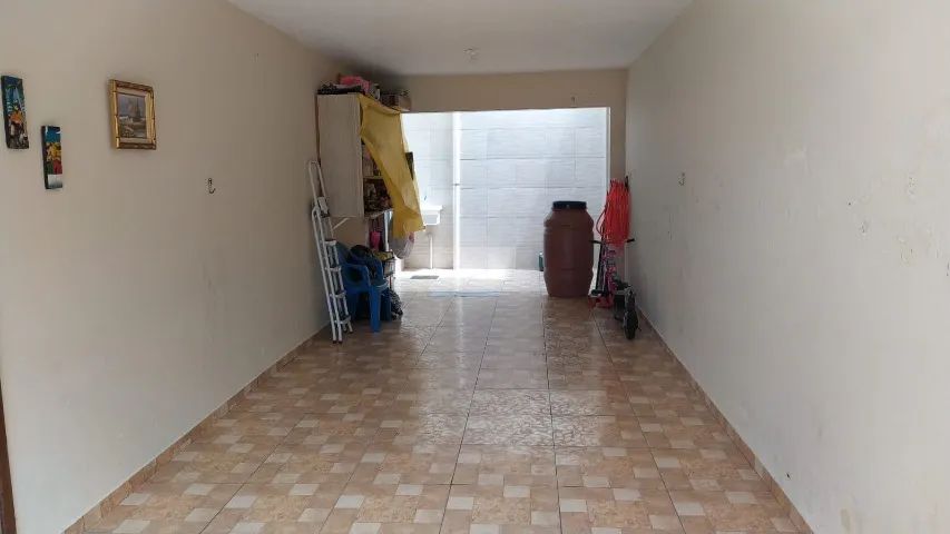 Sobrado enorme no xaxim com 3 quartos 