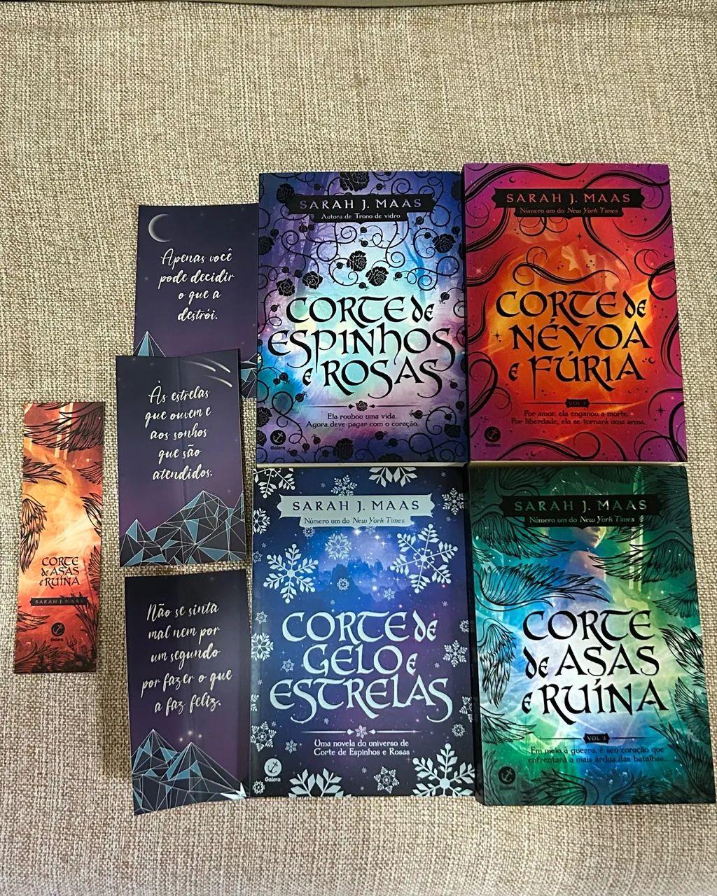 BOX ACOTAR - CORTE DE ESPINHOS E ROSAS