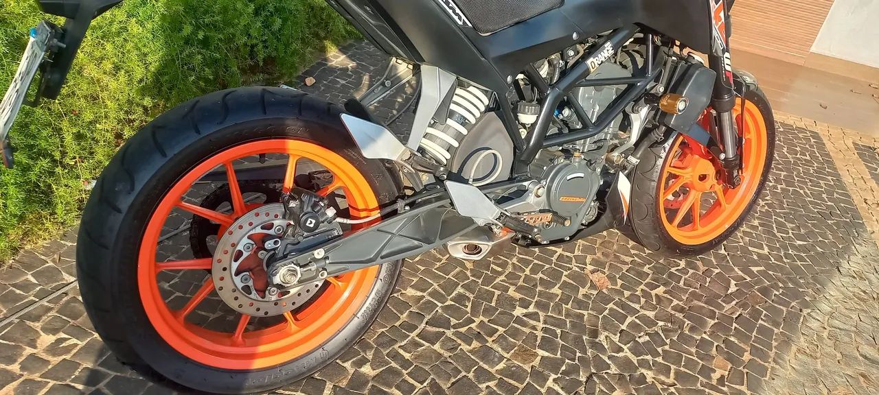 KTM DUQUE 200  - Foto 3