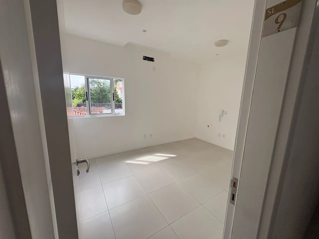 Aluguel salas comerciais em Brotas