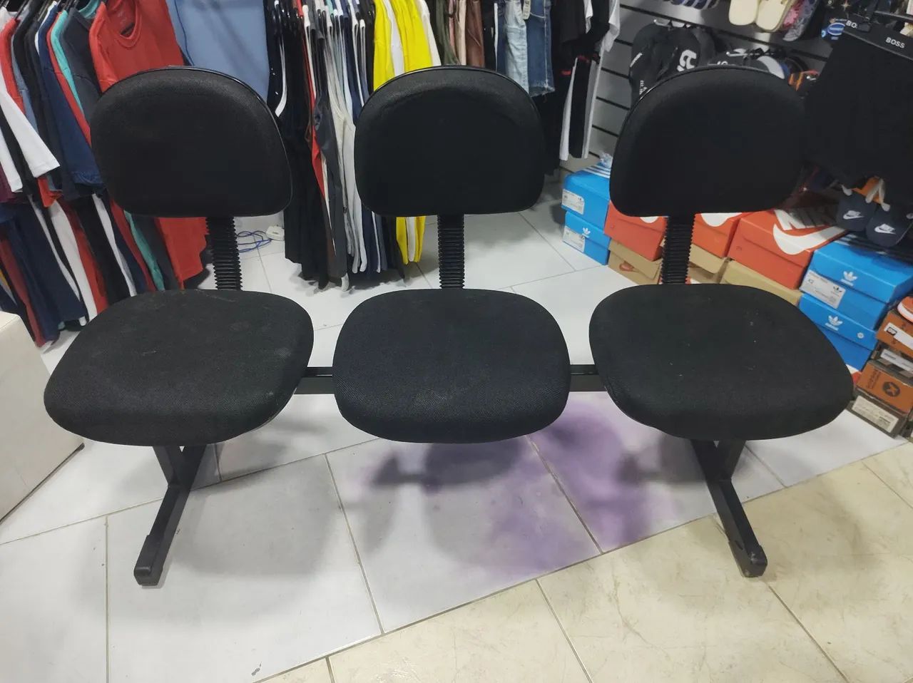 " CADEIRA 3 LUGARES RECEPÇÃO "