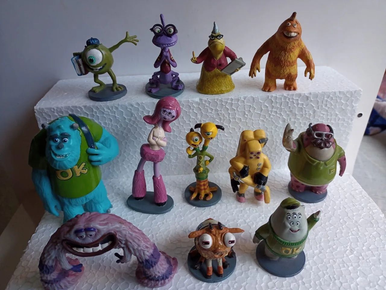 Bonecos Coleção Monstro S.A miniaturas Disney  - Foto 5