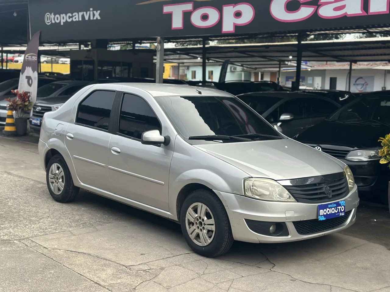 Renault Logan Expression Hi-flex 1.6 8V 4P 2012 - Foto 4