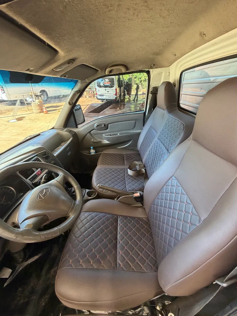 Hyundai Hr 2011
