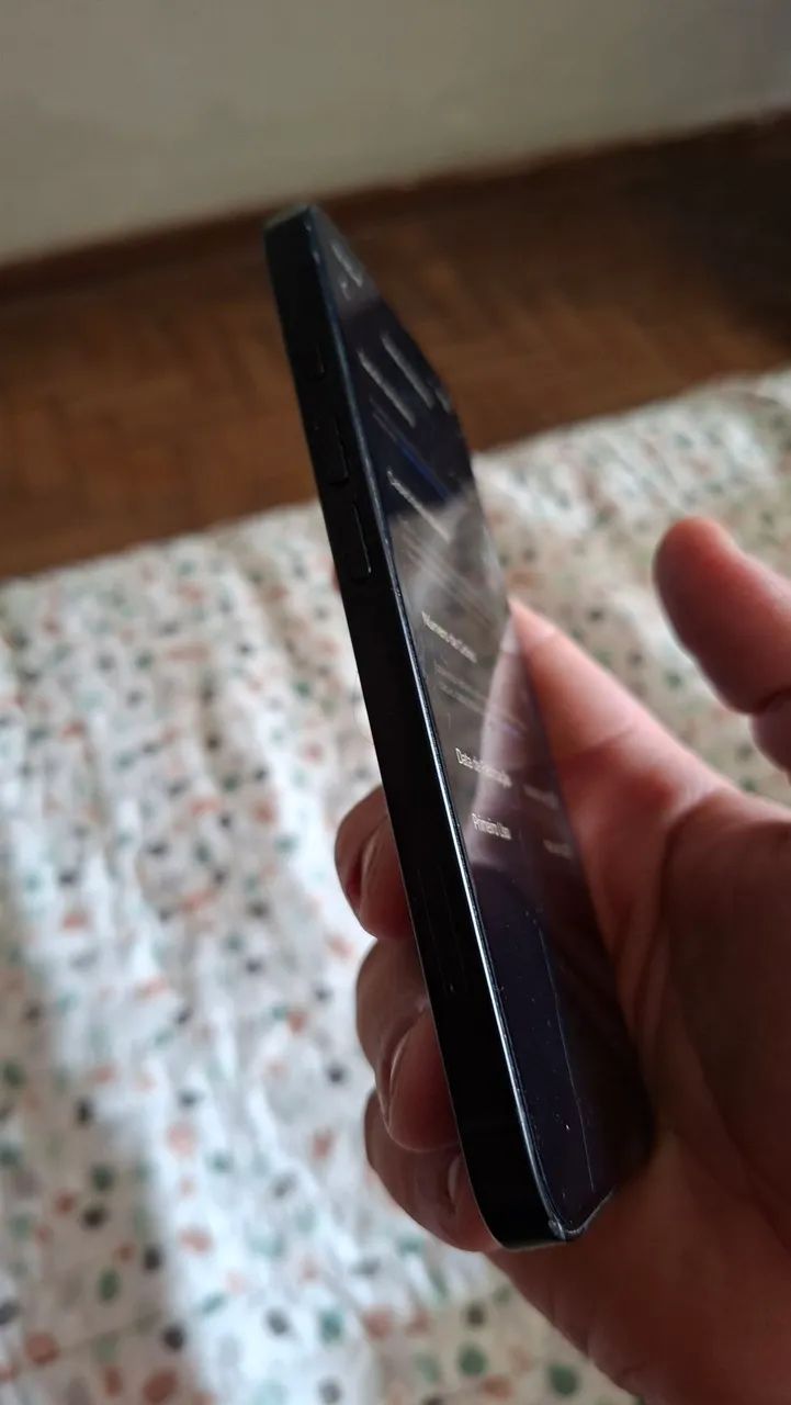 iPhone 16e 128gb 100% saúde de bateria - Foto 4