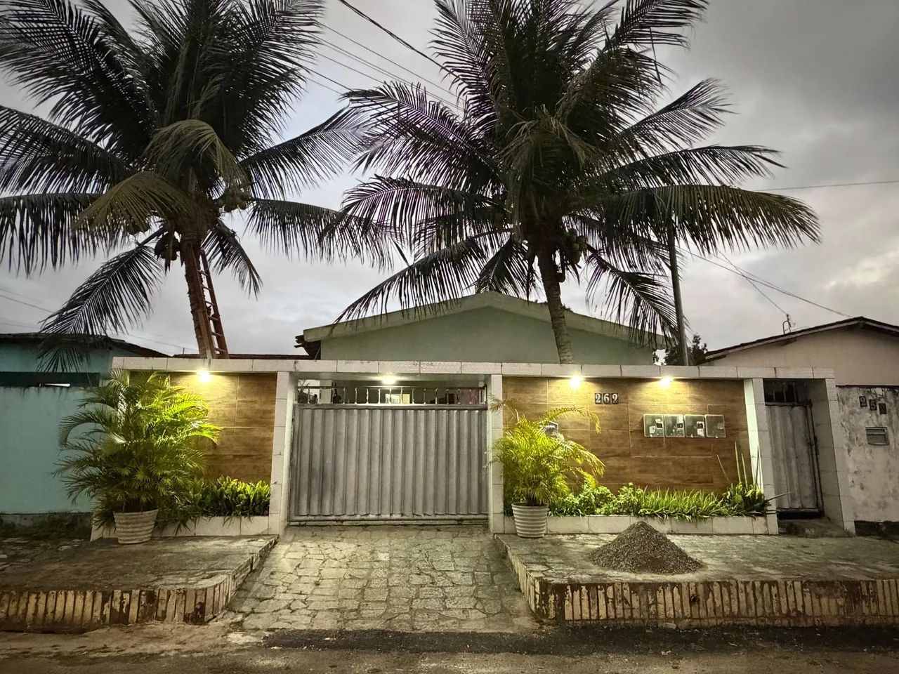 Casa ampla para aluguel - Residencial ou Comercial