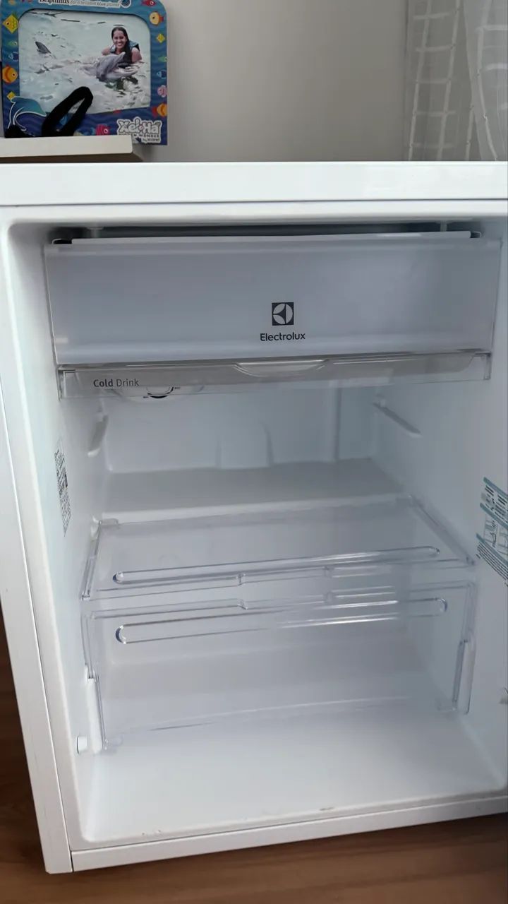Frigobar Electrolux d80l  - Foto 3