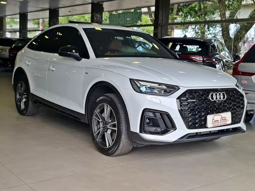 Audi Q5 SB P Black. 2.0 TFSIe S.tr. QT (hib.) 2023