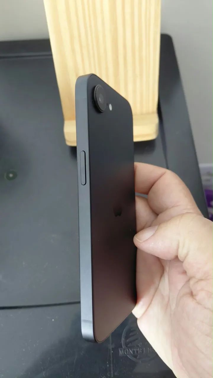 iPhone 16e - Foto 5