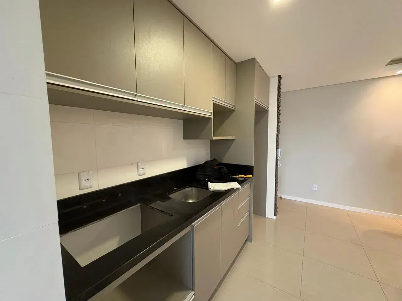 Apartamento 3 dormitórios - Res. Capri - Foto 4