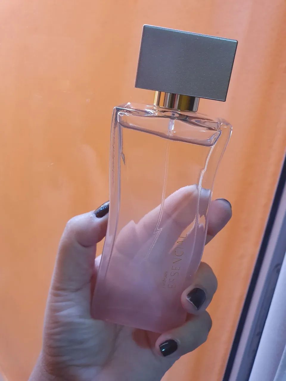 Deo Parfum Feminino Essencial 100 ml