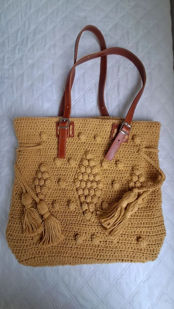Bolsa em Crochê Artesanal 