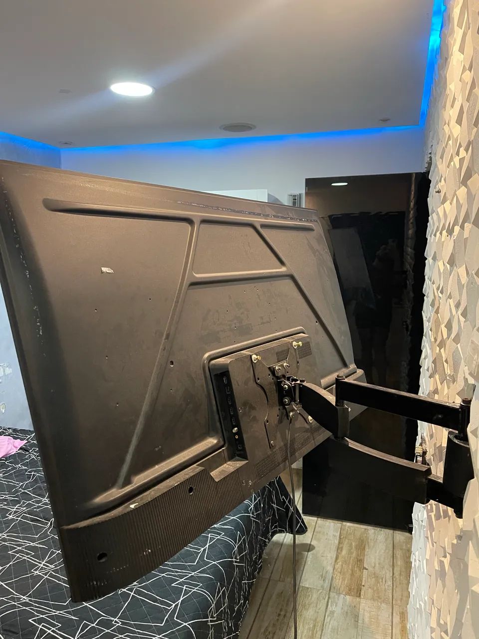 Smart TV - 55 Polegadas 4K /  - Foto 4