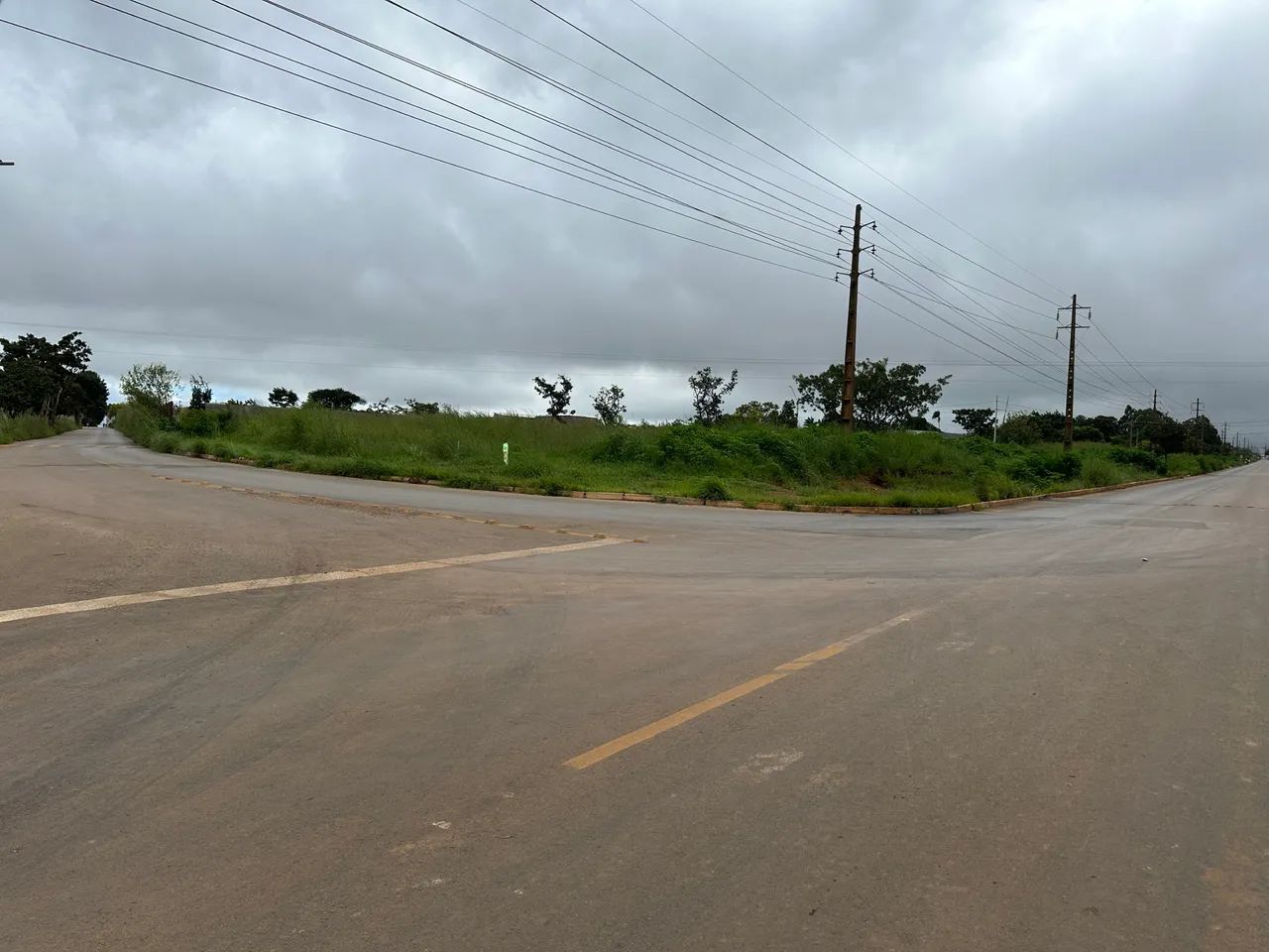 Terreno de 1.800m2 na beira da avenida Buriti  - Foto 2