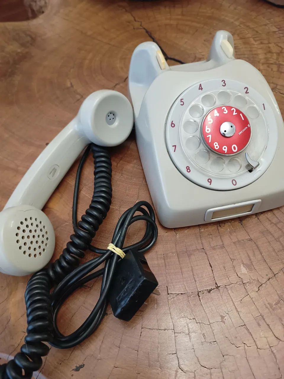 Telefone cinza antigo Antiguidade excelente estado  - Foto 2