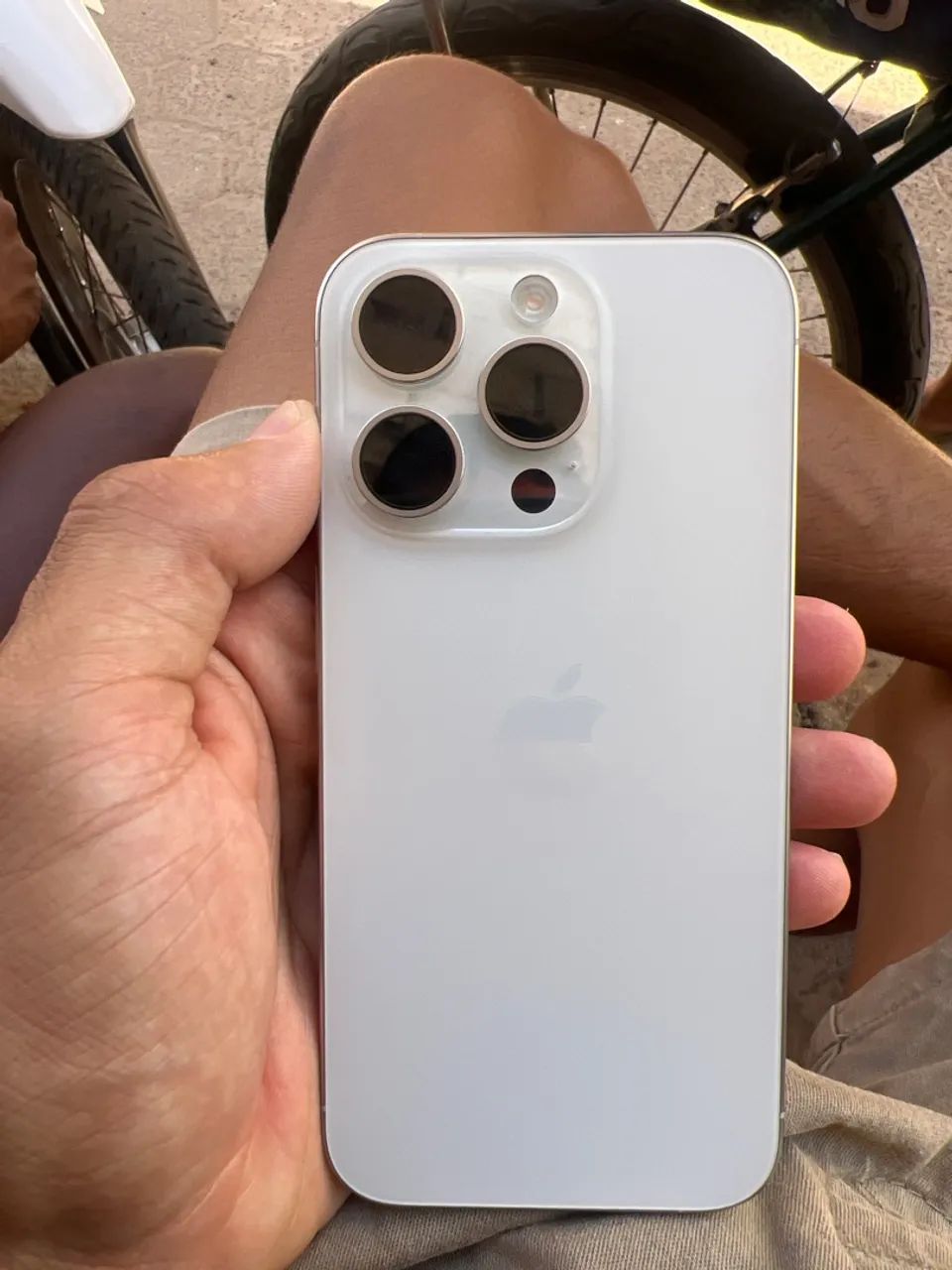 iPhone 15 pro 