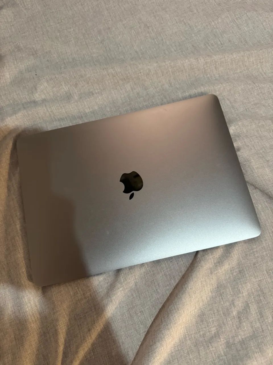 Macbook Air  2019 128GB - Foto 2