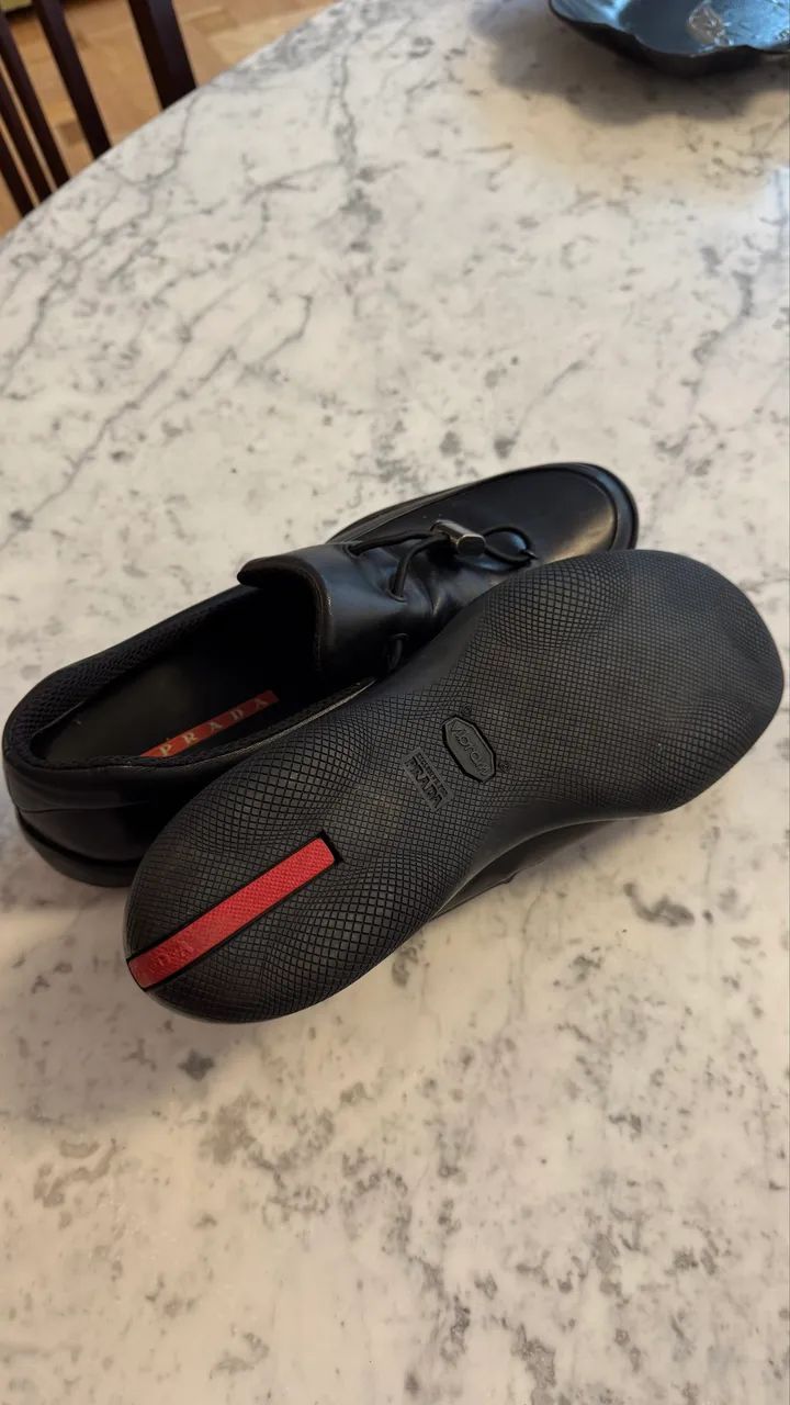 Prada Slip-On de couro preto - Foto 3