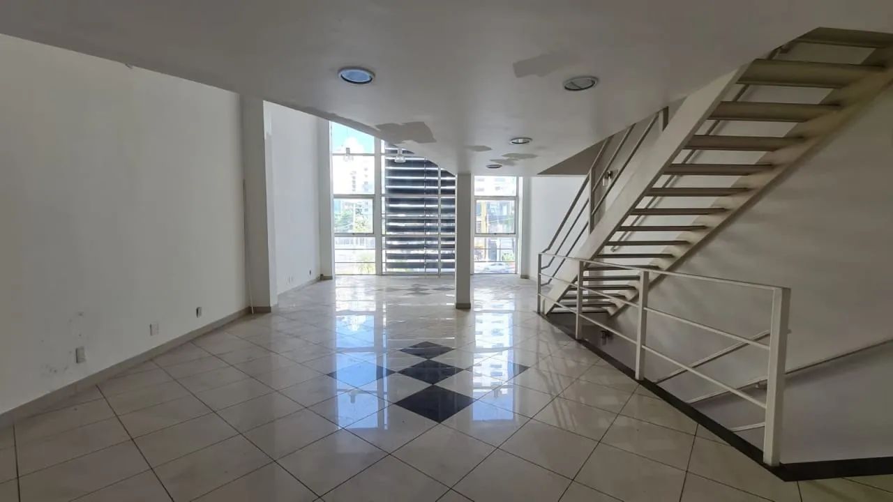 Prédio comercial na Avenida Turmalina, 9  313 m² - Foto 2