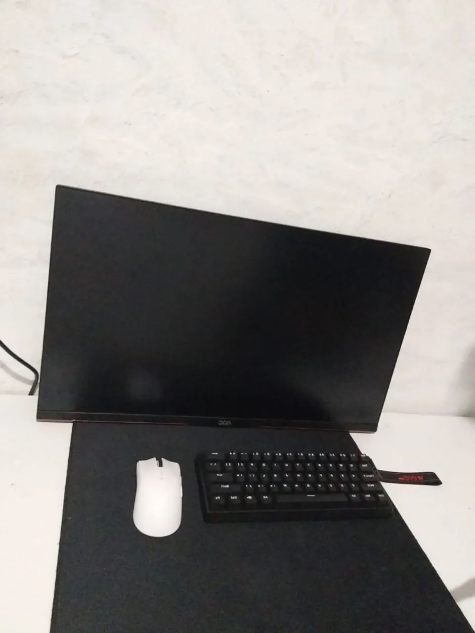 Monitor AOC 27 POLEGADAS 144hz - Foto 3