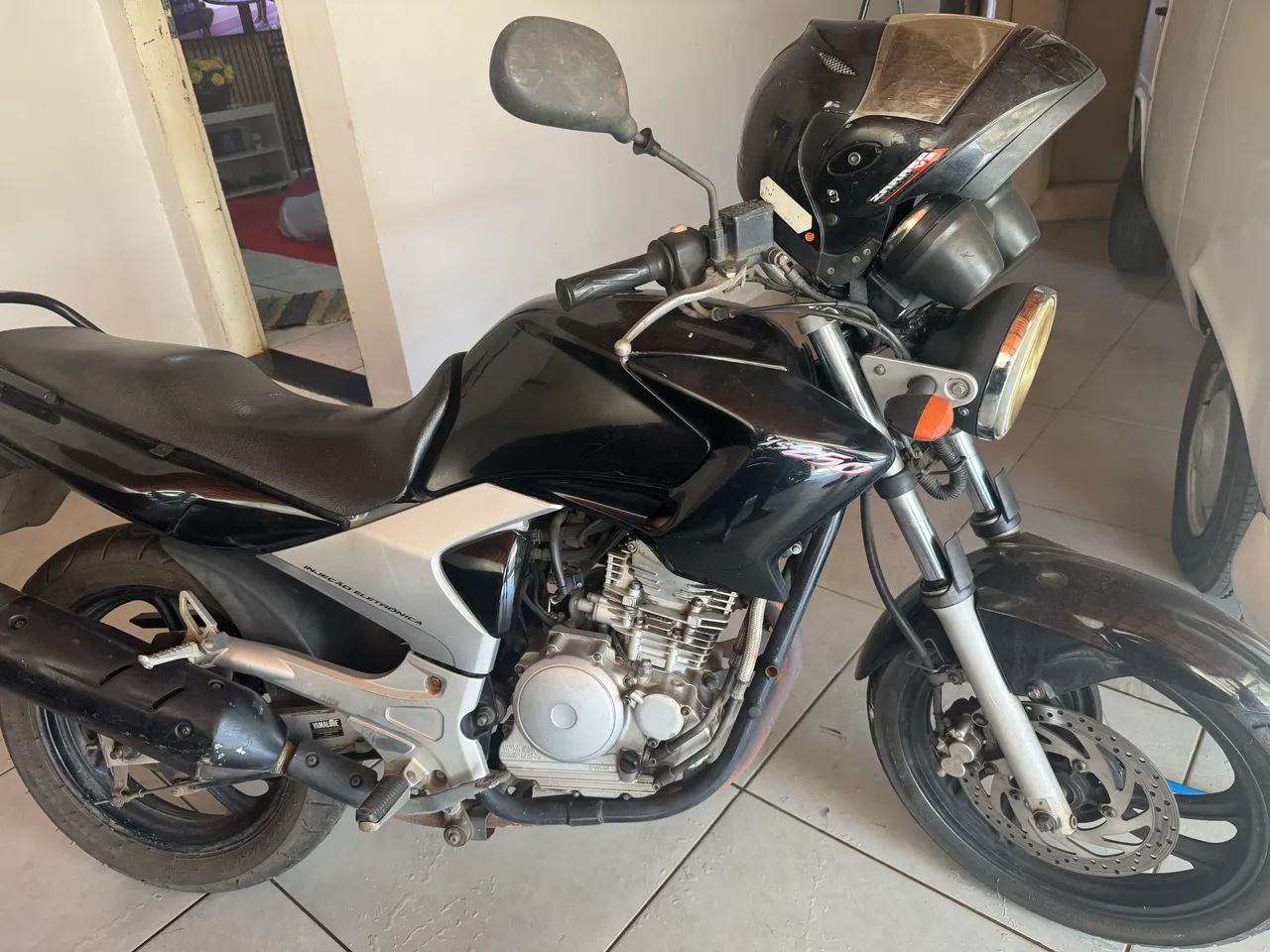 Fazer 250