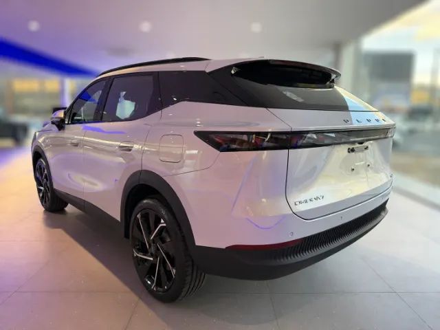 Omoda 7 7 Luxury 1.5 TB FWD 2027
