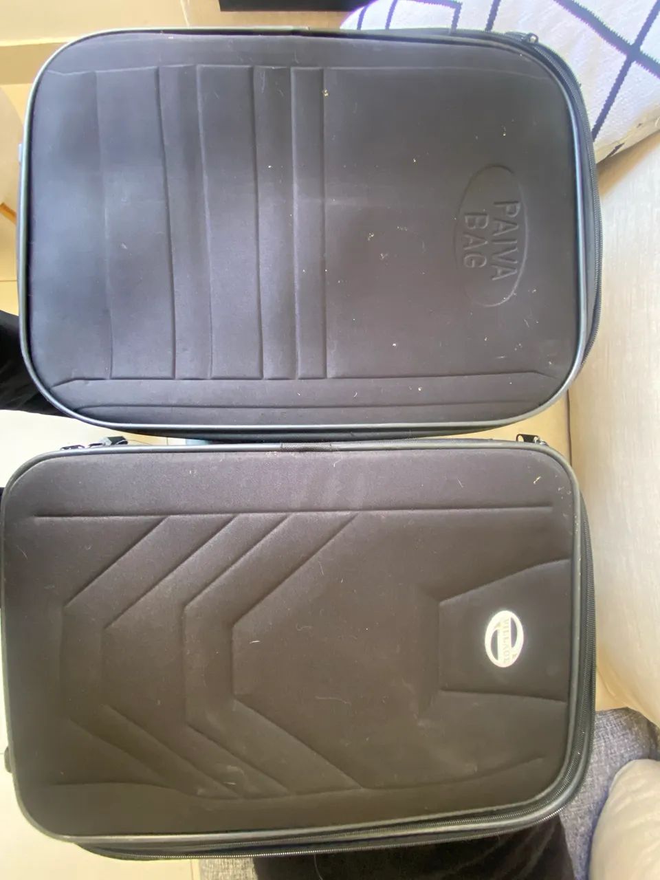 02 Malas de viagem em perfeito estado