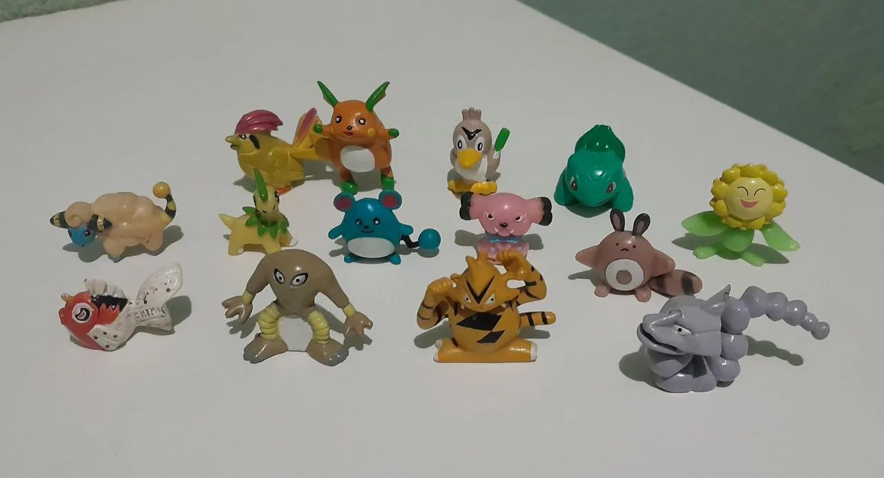 Bonecos Miniaturas Coleção Pokémon