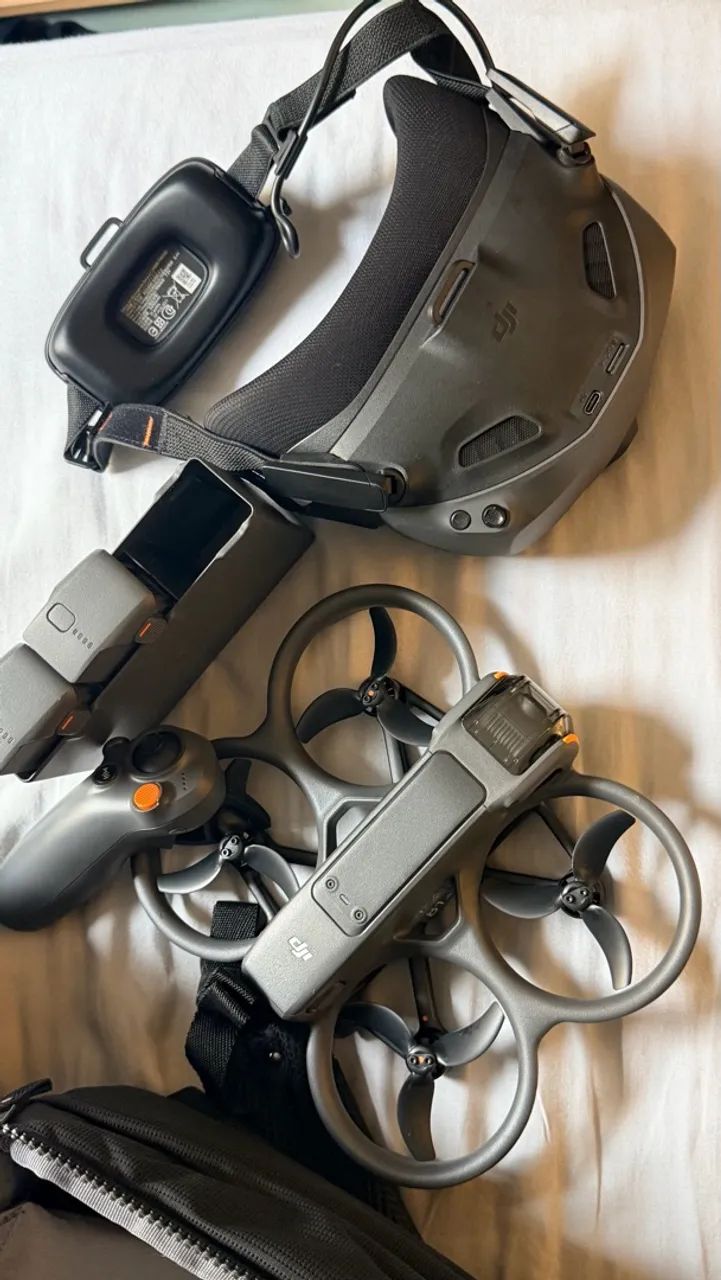     DJI Avata 2 Fly More Combo - Zero Uso - 3 Baterias + Goggles 3. - Foto 3