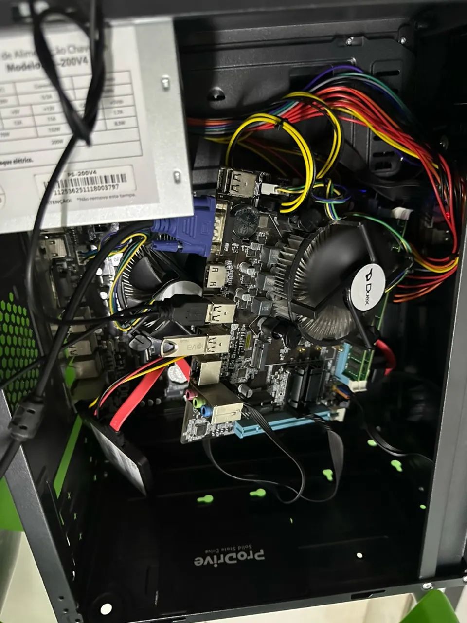 Vendo Computador Intel i5 16 RAM - Foto 3