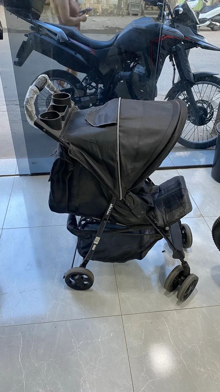 Carrinho de bebê semi novo! - Foto 4
