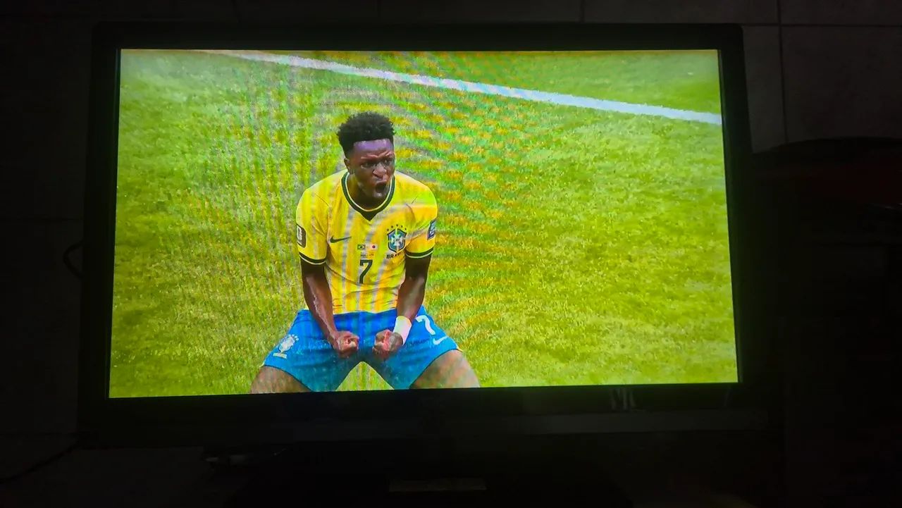 Televisão Aoc 32 Digital  Funcionando Perfeitamente Entrego Nao é Smart  - Foto 2