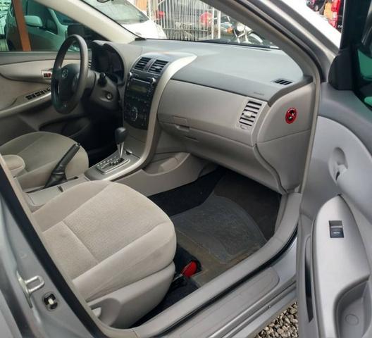 Toyota Corolla GLI 1.8 Automatico 2010 - Foto 5