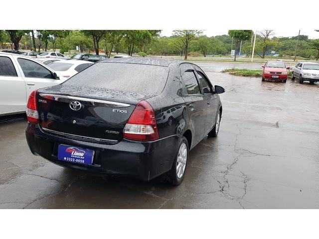 ETIOS PLATINUM 1.5 FLEX 16V 5P MEC. - Foto 6